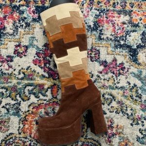 Vintage amazing Steve Madden platform boots